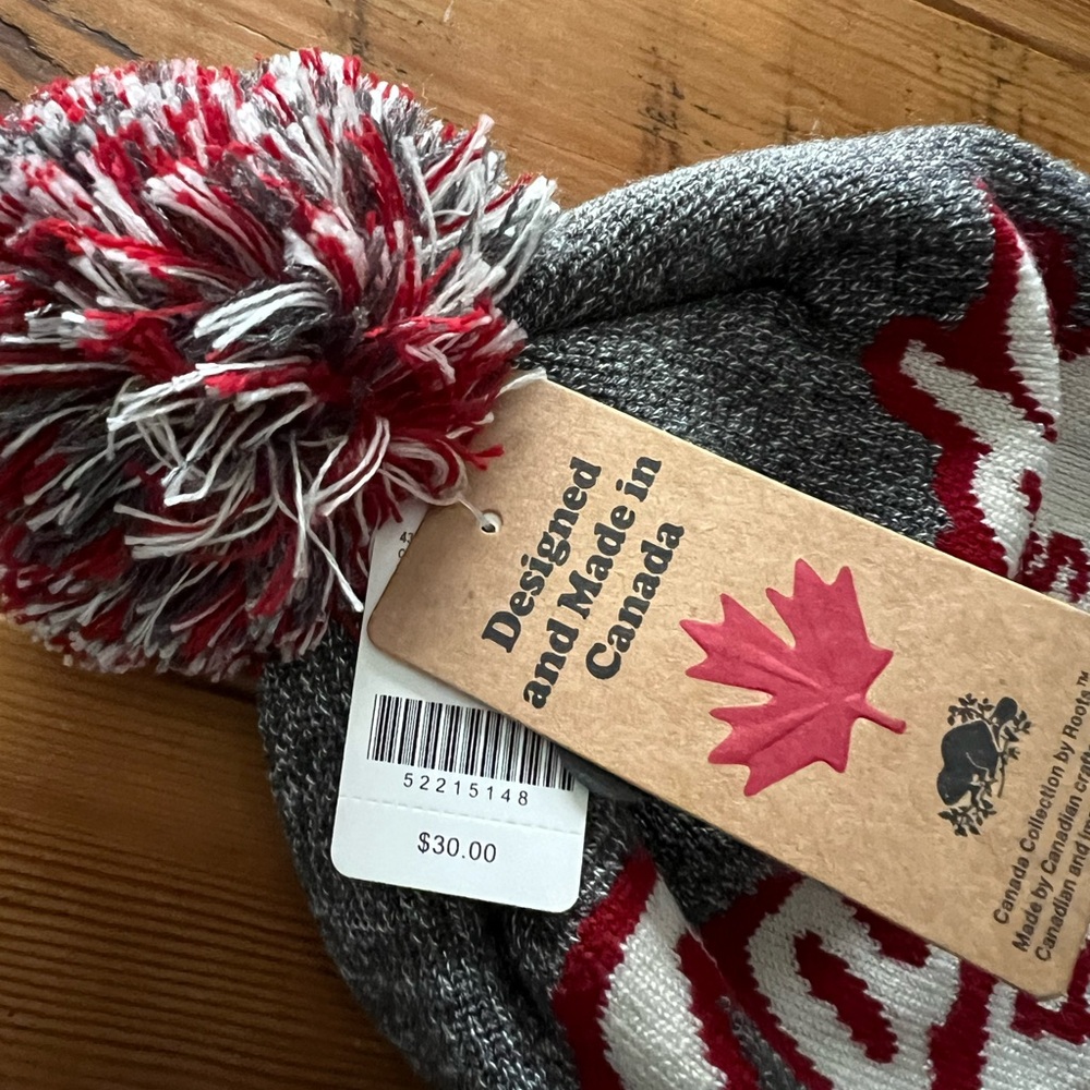 Knit Hat - Roots NWT - Picture 3 of 3